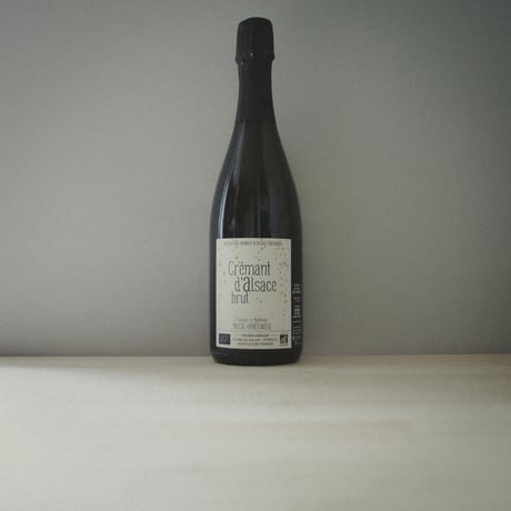 フロリアン エ マチルデ ・ベック・ハートウェグ "クレマン ダルザス" NV Florian et Mathilde BECK-HARTWEG “Cremant d’Alsace”NV