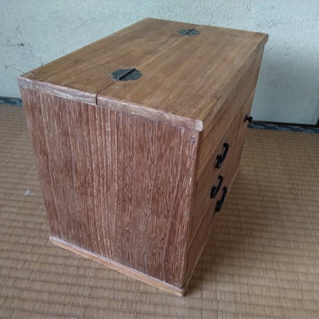 桐の裁縫箱