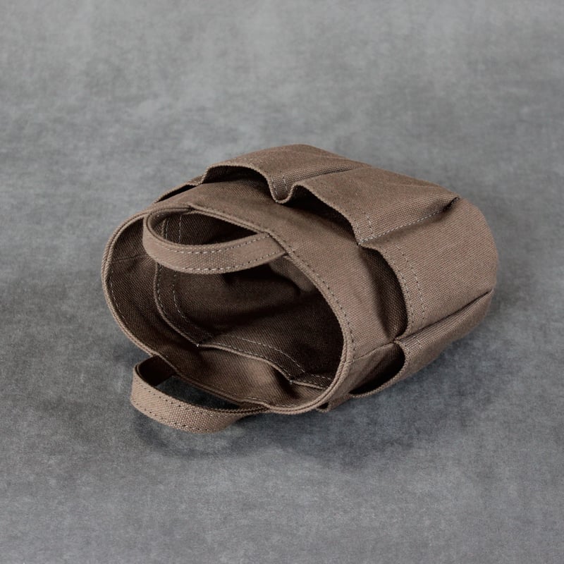 ツールバッグペン立て Mサイズ オールドカーキ | leather works ze-key