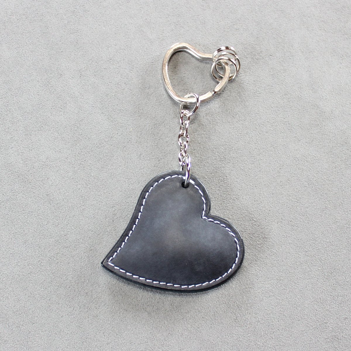 ハートのキーホルダー フェブレロ ブラック | leather works ze-key