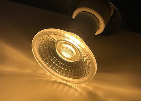 【口金E11】LEDランプ　6W・φ70　ダイクロハロゲン45W相当