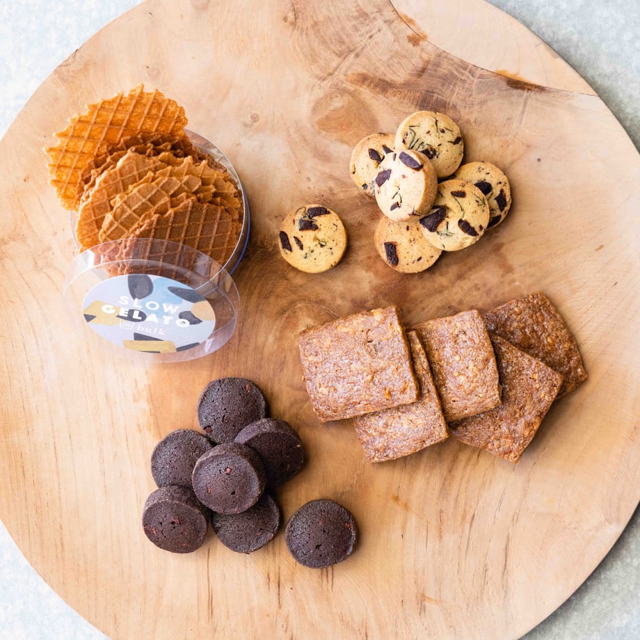 60ea6869a00a4a5e55b1743b