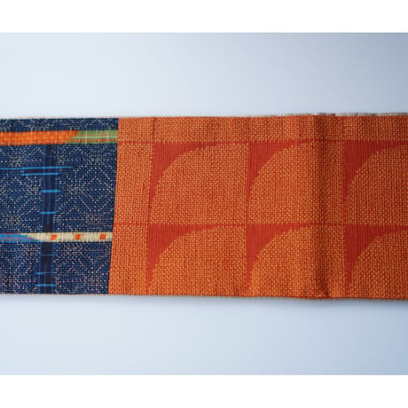 紬半幅帯  パッチワーク×桑色地に蔓草花刺繍