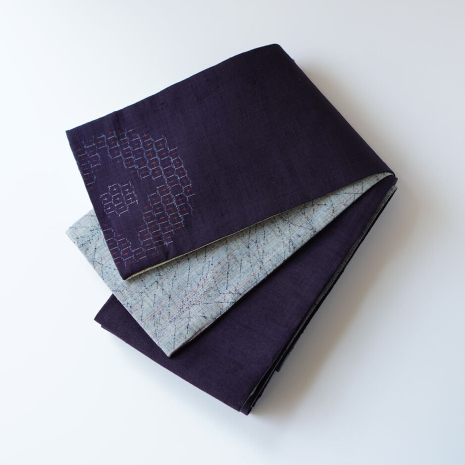 紬半幅帯 パッチワーク×濃紺地に飛び柄十字絣 | 古今堂 ふだん着物屋