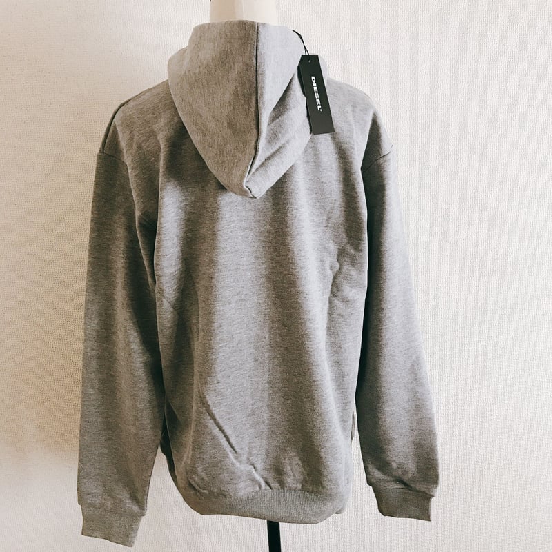 【DIESEL】【ほぼ未使用】グレー フード付きパーカー 中古・古着通販】DIESEL (ディーゼル) パーカー グレー サイズ:L