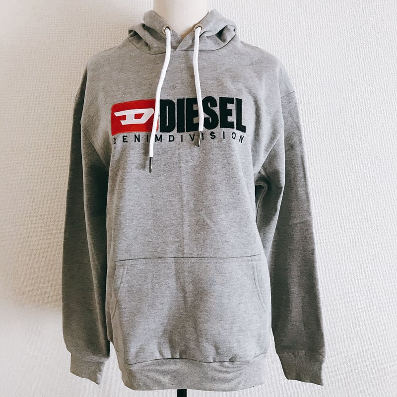 【DIESEL】【ほぼ未使用】グレー フード付きパーカー DIESEL 【並行輸入品】ディーゼル パーカー フーディー プル