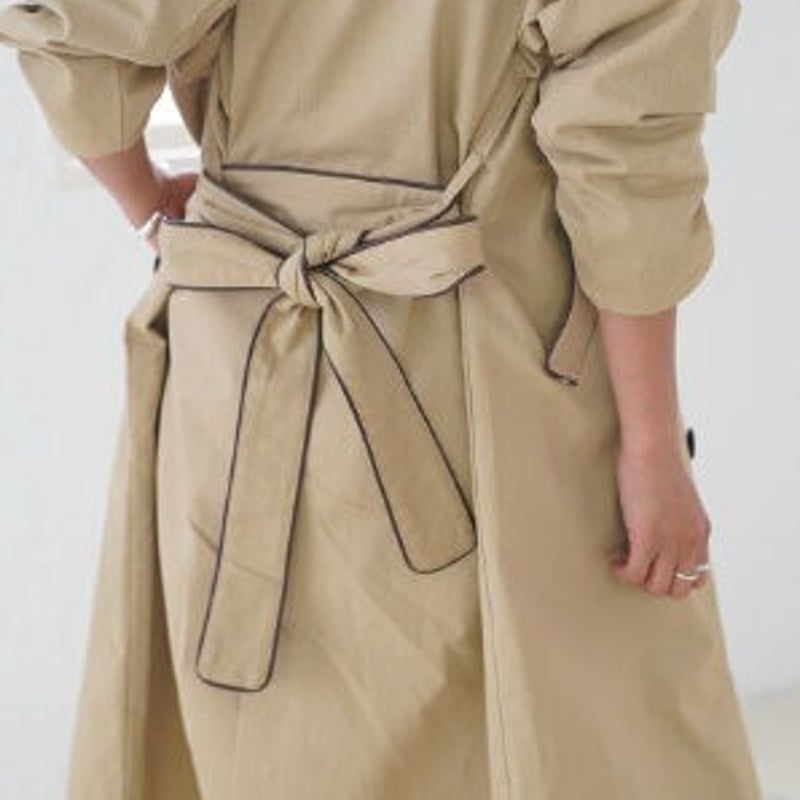 近日削除】新品未使用 通わす パイピングトレンチコート pinue 