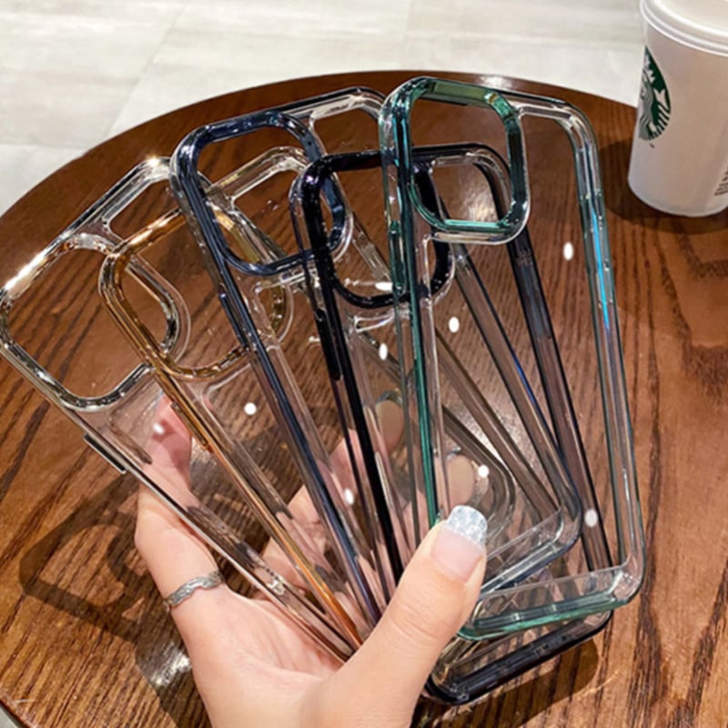 MAISON SPECIAL iPhone15用ケース メタリック 新品 未使用 お