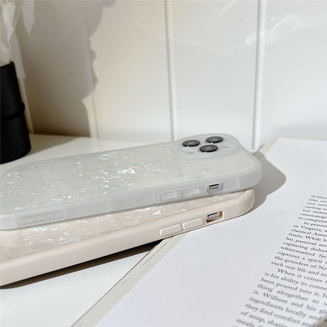 【お取り寄せ商品】iPhone ケース iPhone15 iPhone16 シェルパターン ホワイト系 シンプル きれいめ スマホケース L7174