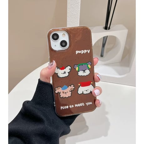 【お取り寄せ商品】iPhoneケース スマホケース iPhone16 iPhone15 iPhone14 かわいい 秋 冬 ブラウン キャラクター 犬 L9205