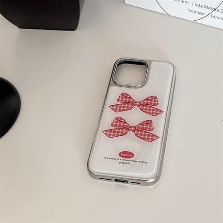 【お取り寄せ商品】iPhoneケース スマホケース iPhone16 iPhone15 iPhone14 可愛い 赤 チェック リボン メタリック L9494