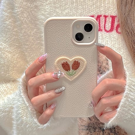 【お取り寄せ商品】iPhoneケース スマホケース iPhone15 iPhone14 レザー調 刺繍 お花 フラワー ハート レトロ かわいい シンプル 韓国 L7785