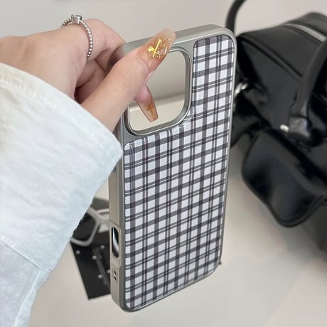 【お取り寄せ商品】iPhoneケース スマホケース iPhone16 iPhone15 iPhone14 可愛い シンプル ブラック チェック柄 L9549