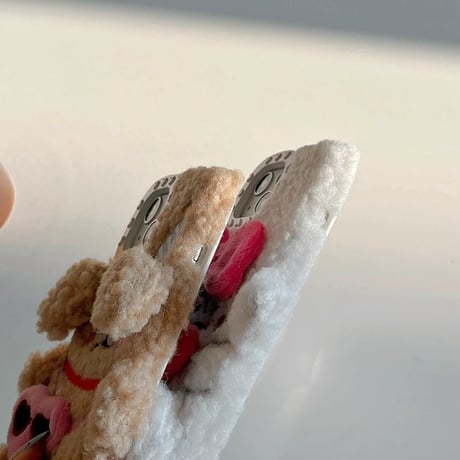 【お取り寄せ商品】iPhoneケース スマホケース iPhone16 iPhone15 iPhone14 もこもこ 犬 ぬいぐるみ 可愛い M7018