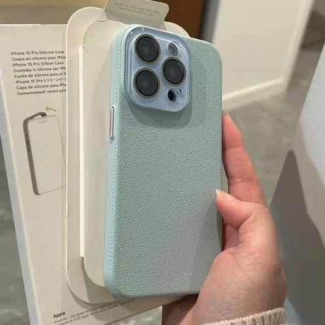 【お取り寄せ商品】iPhoneケース スマホケース iPhone15 iPhone16 レザー シンプル カメラレンズカバー M7040