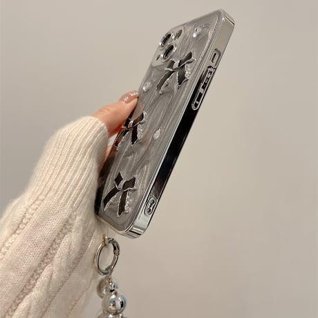 【お取り寄せ商品】iPhoneケース スマホケース iPhone15 iPhone14 ハンドストラップ付き 立体 リボン ラインストーン クリームパターン 大人かわいい ガーリー 韓国 L7684
