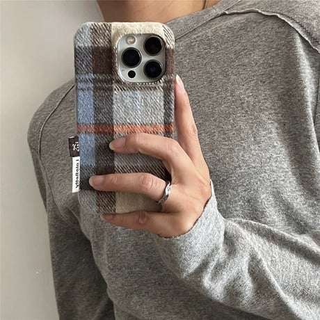 【お取り寄せ商品】iPhoneケース スマホケース iPhone17 iPhone16 iPhone15 チェック セーター柄 大人可愛い L9098