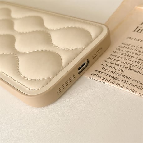 【お取り寄せ商品】iPhone case ケース iPhone14 iPhone13 シンプル キルティング 大人可愛い   L6171