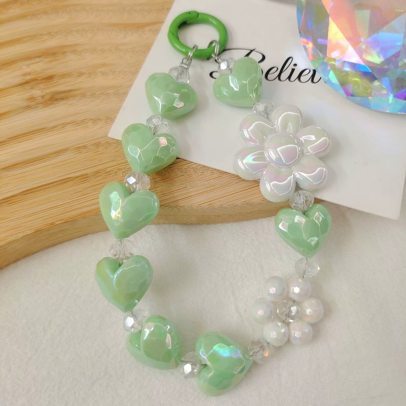 お取り寄せ商品】iPhone スマホアクセサリー ハンドストラップ ハート