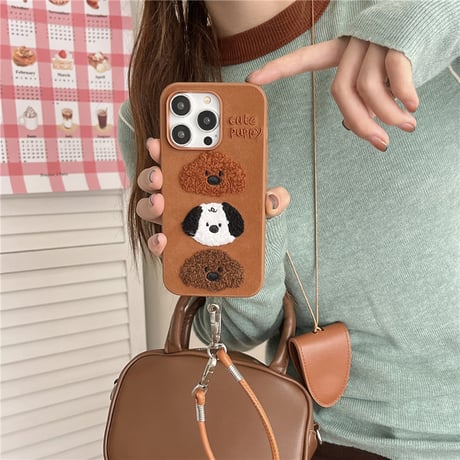 【お取り寄せ商品】iPhoneケース スマホケース iPhone16 iPhone15 iPhone14 かわいい 秋 冬 ブラウン 犬 L9229