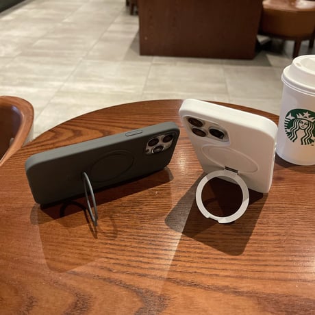 【お取り寄せ商品】iPhoneケース スマホケース iPhone16 iPhone15 iPhone14 大人女子 シンプル MagSafe スタンド付き シリコン L9377