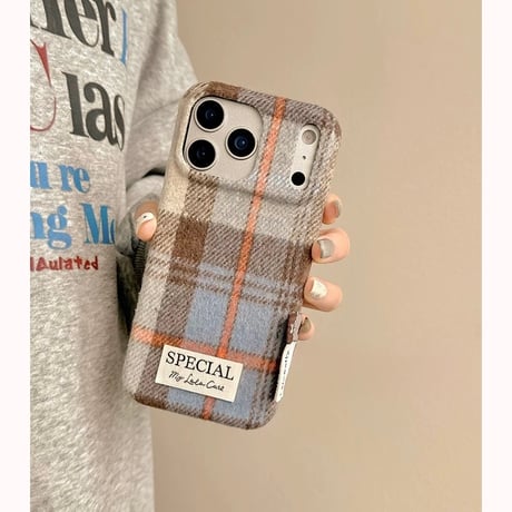 【お取り寄せ商品】iPhoneケース スマホケース iPhone16 iPhone15 iPhone14 ニット風 チェック 秋冬 可愛い 大人 M7091