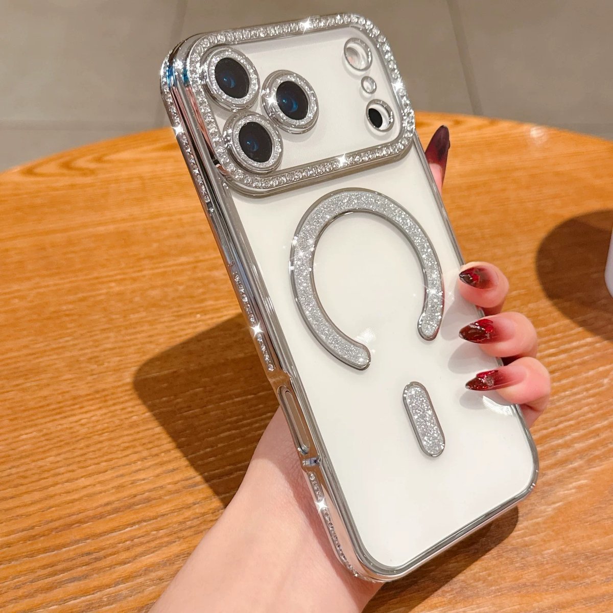 iPhone16 スマホケース　ジュエリーiPhoneケース iPhone16】MagSafe対応ジュエリー iphone15/14proケース キラキ