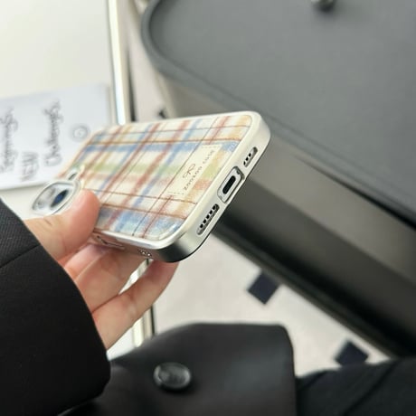 【お取り寄せ商品】iPhoneケース スマホケース iPhone17 iPhone16 iPhone15 大人可愛い チェック 秋冬 メタリック M8090