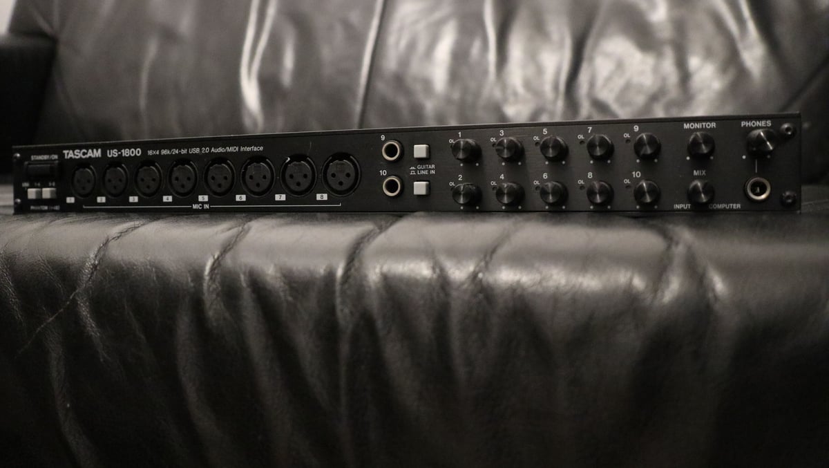 TASCAM US-1800 (USED) | houseposeidon records
