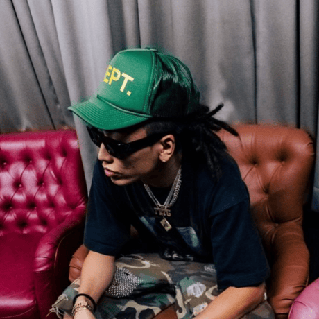 yellowbucks | STORES