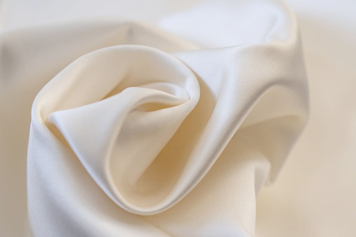 138 32m/mシルクサテン | 行方織物 Silk Textile Store