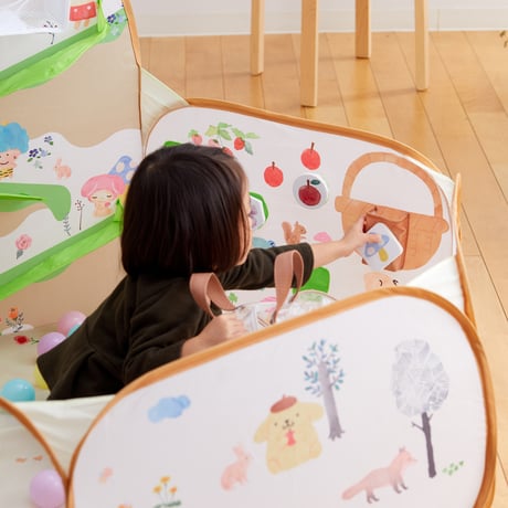 Sanrio Baby  ころころボールプール