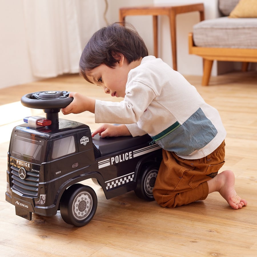 TimeMicro メルセデスベンツActros DHL 限定999 TimeMicro メルセデス