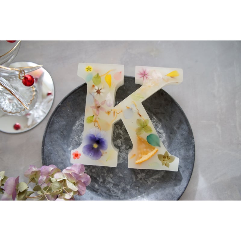 【完売】イニシャル キャンドル アルファベット オブジェ 紫陽花 完売】イニシャルキャンドル 紫陽花 アルファベット オブジェ 完売