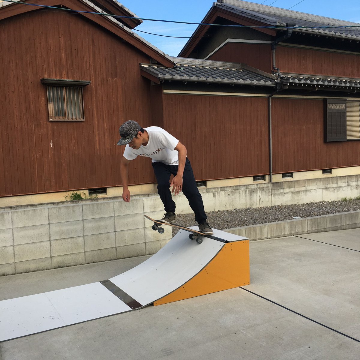 すぐにお届け 送料込 スケボーランプ 組立キット 高さ400mm スケボー ...