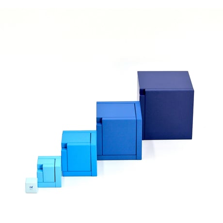 Naef/ネフ社　セラ 青