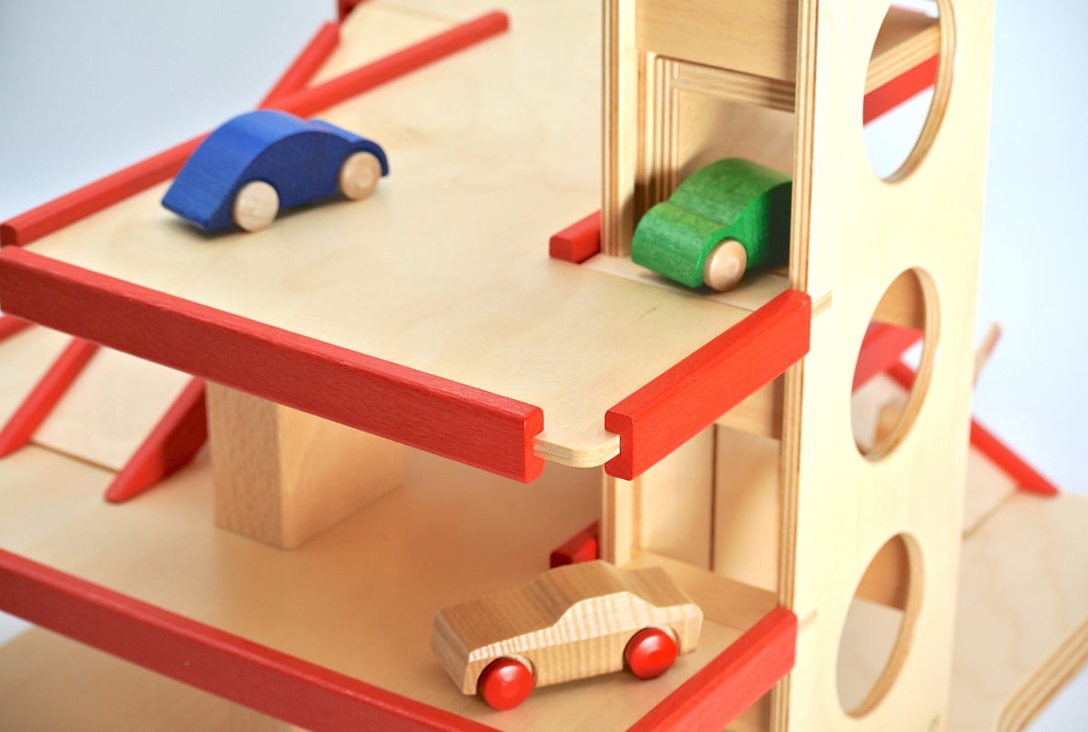 Beck/ベック社 立体駐車場車付きセット(リフト付き) | Toy-Toy ONLINESHOP