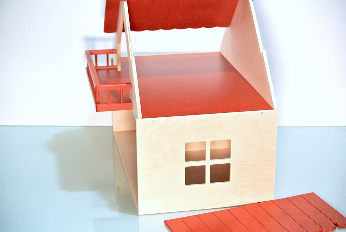 RUELKE/リュルケ社 バルコニー付きの家 赤 | Toy-Toy ONLINESHOP
