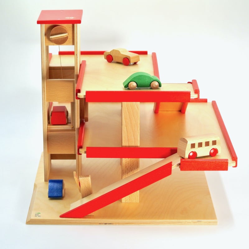 Beck/ベック社 立体駐車場車付きセット(リフト付き) | Toy-Toy ONLINESHOP