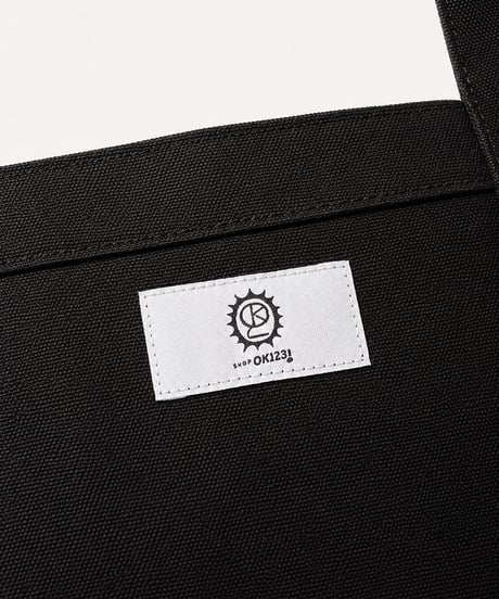 いつかの交差点トート　BLACK