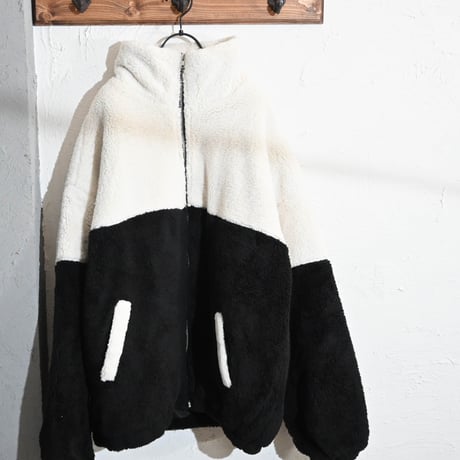 ビッグシルエット もこもこボアブルゾン