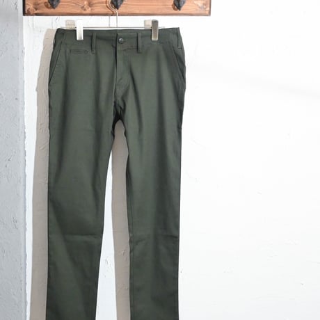 ストレッチチノパンツ