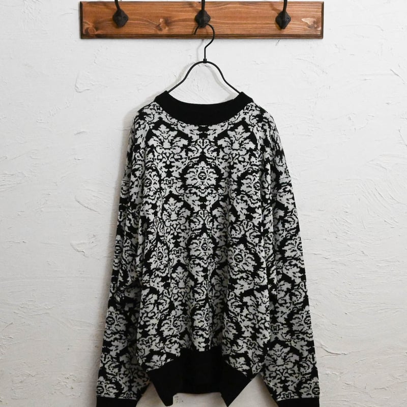 ダマスク柄ジャガードクルーネックニット | Anytime Songs