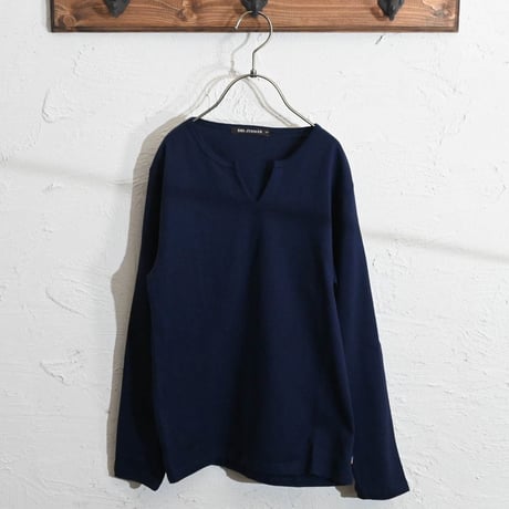 キーネック無地ロングTシャツ
