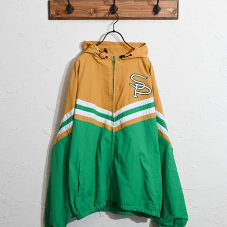 ナイロンワッシャー切り替えZIPパーカー