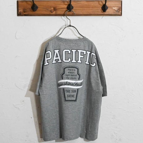 ビッグ柄込みTシャツ