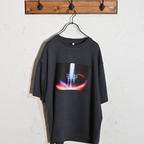 ダンボールニット クルーネック転写プリントTシャツ(スピリチュアル)