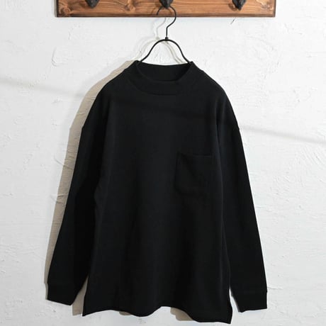モックネックポケットロングTシャツ