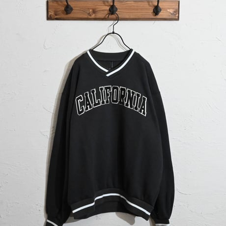 裏起毛リブラインVネックロゴスウェット(CALIFORNIA)