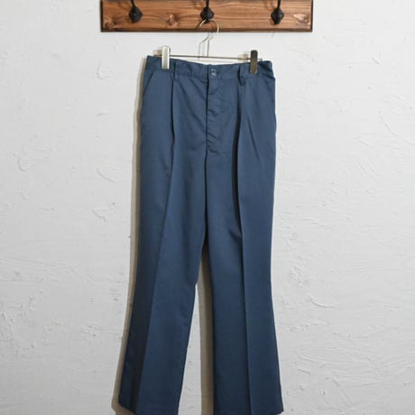 TRセンタープレスフレアパンツ